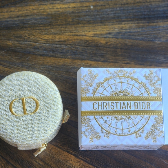 Dior GWP Travel Jewelry Pouch; New with Box - Picture 6 of 6